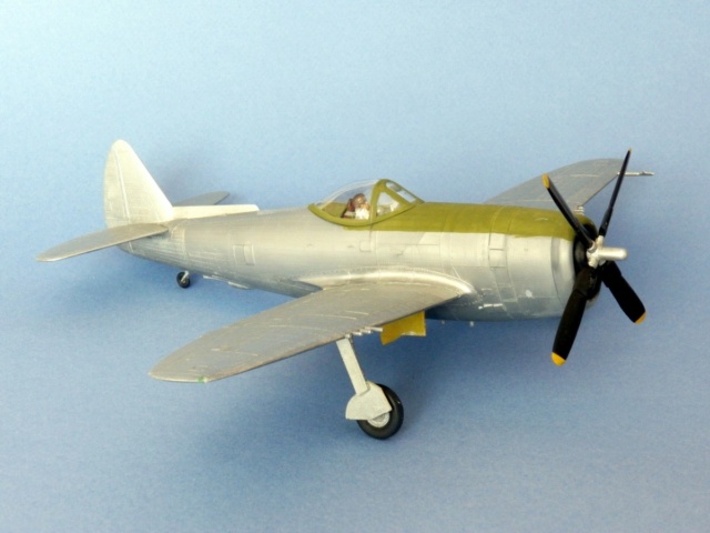 [Lindberg] Republic P-47N-1 Thunderbolt, 1/48, 1952 Republ17