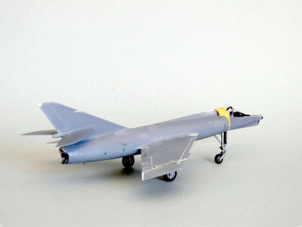 DASSAULT ETENDARD IV M 1974 1/50ème Réf L500 - Page 2 Zotend60