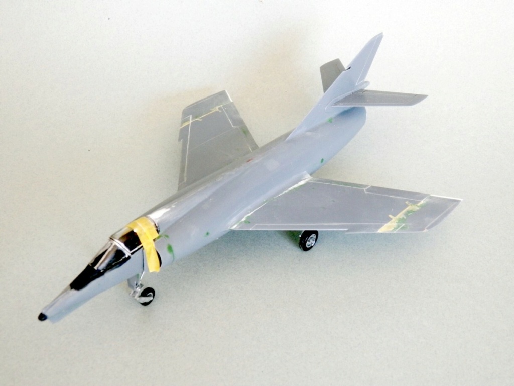 DASSAULT ETENDARD IV M 1974 1/50ème Réf L500 - Page 2 Zotend64