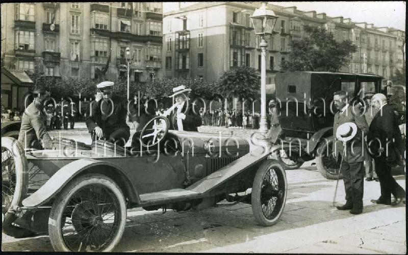 ALFONSO XIII Y VICTORIA EUGENIA - Página 6 114610