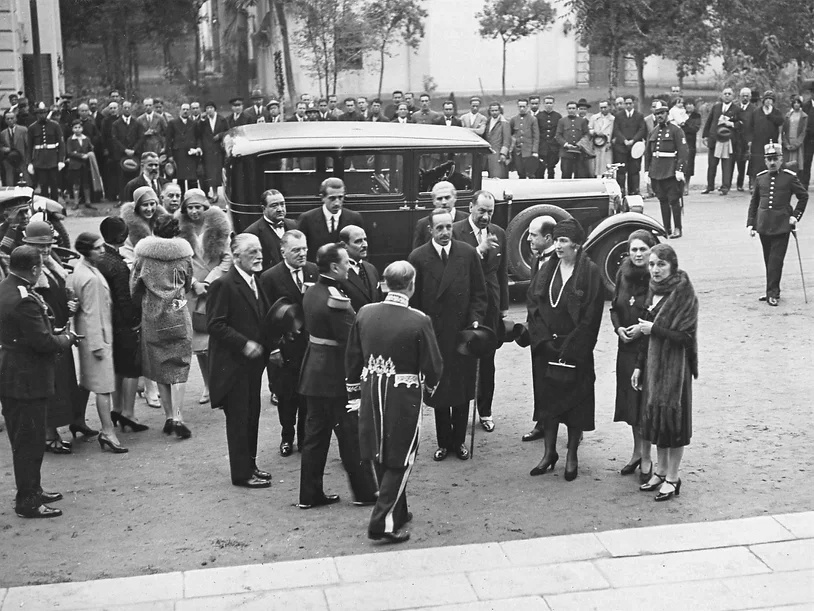 ALFONSO XIII Y VICTORIA EUGENIA - Página 9 5a14e619