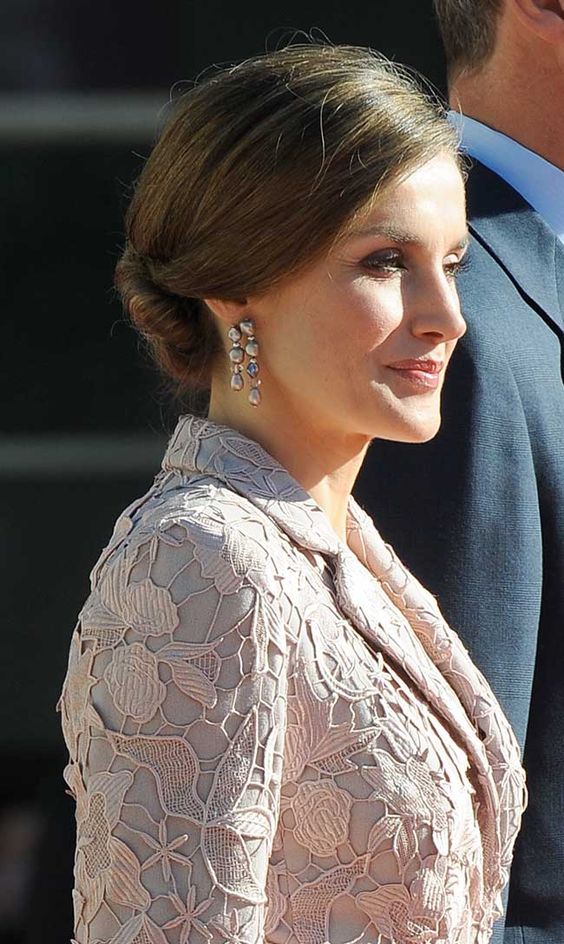 JOYAS DE  LA REINA LETIZIA - Página 7 Ad9ce910