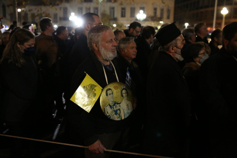 FUNERAL POR EL REY CONSTANTINO DE GRECIA - Página 3 Ape-mi10