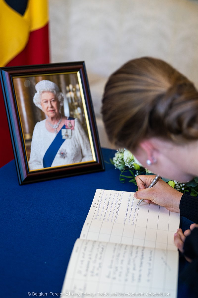 FUNERAL DE LA REINA ISABEL II y PROCLAMACIÓN FORMAL COMO REY DE CARLOS III  - Página 2 Fcdrlx10