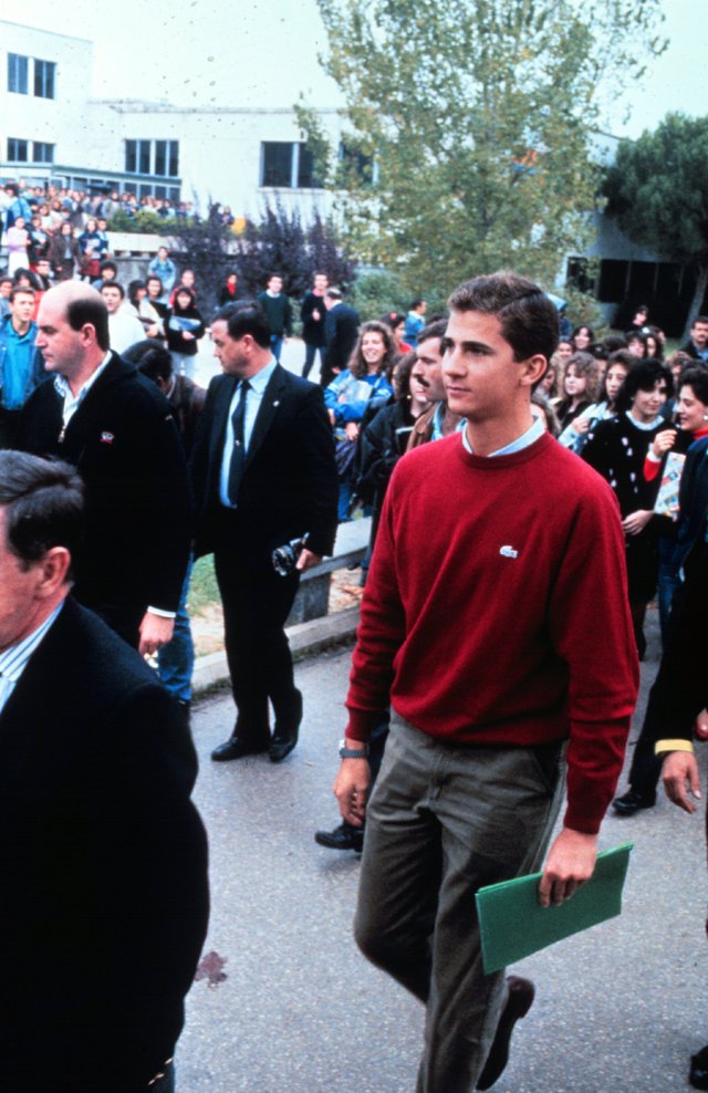 FELIPE DE BORBÓN, INFANCIA Y JUVENTUD. - Página 18 Fotono17