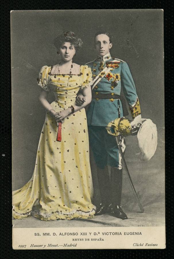 ALFONSO XIII Y VICTORIA EUGENIA DE BATTENBERG - Página 3 Mh_25310