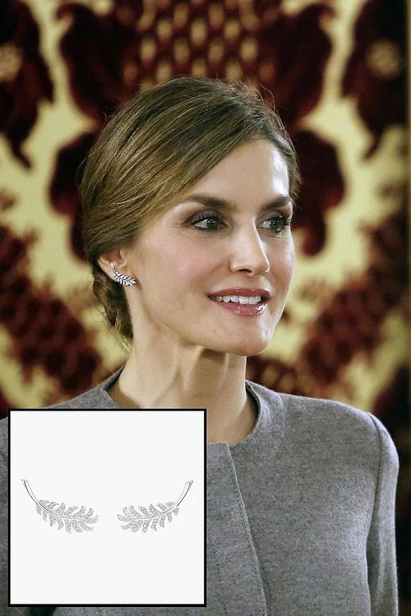 JOYAS DE  LA REINA LETIZIA - Página 18 Pluma-10