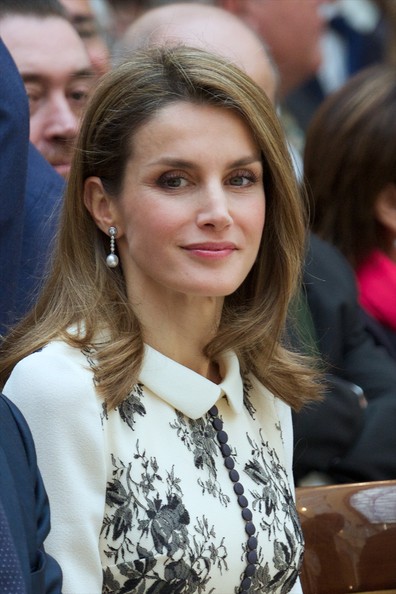 JOYAS DE  LA REINA LETIZIA - Página 8 Queenl50