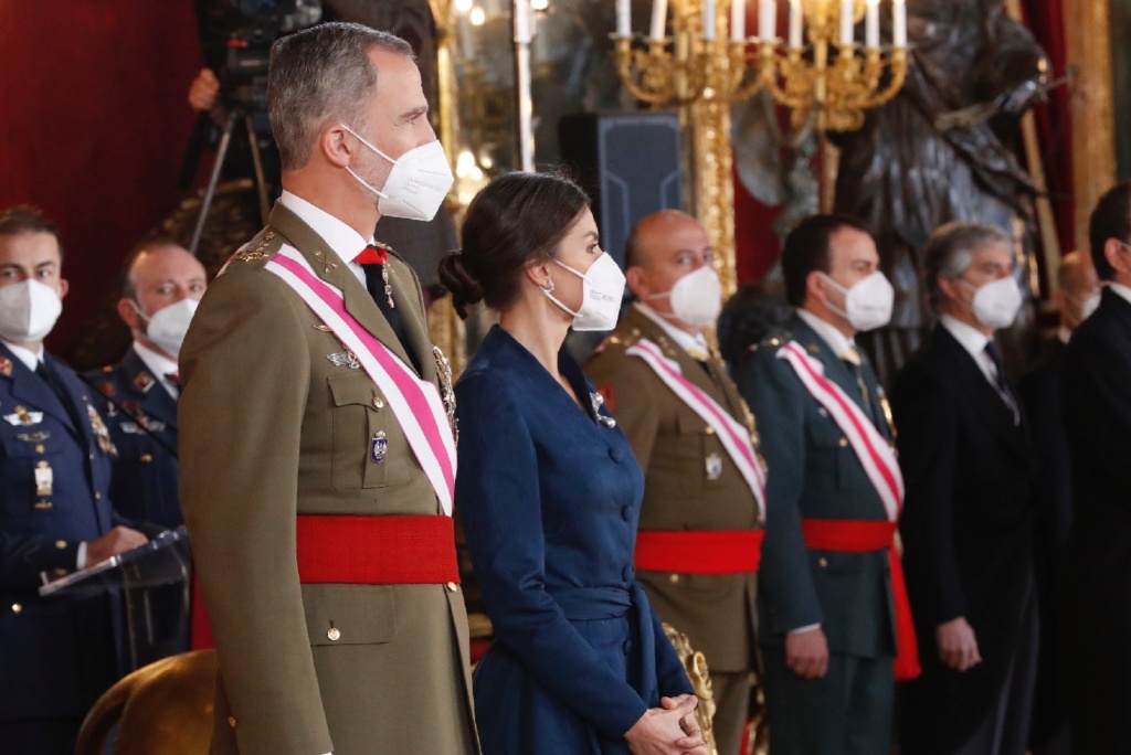 ACTOS CONJUNTOS DE LOS REYES O LA FAMILIA REAL I - Página 28 Rr_pas19