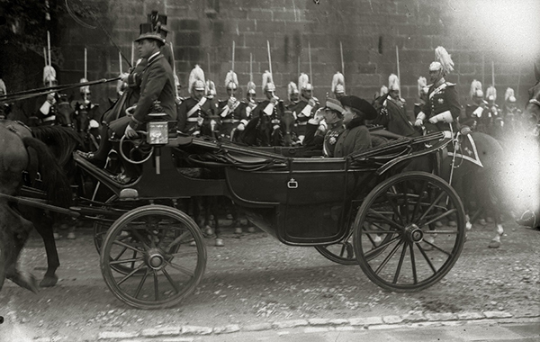 ALFONSO XIII Y VICTORIA EUGENIA - Página 7 Verano10