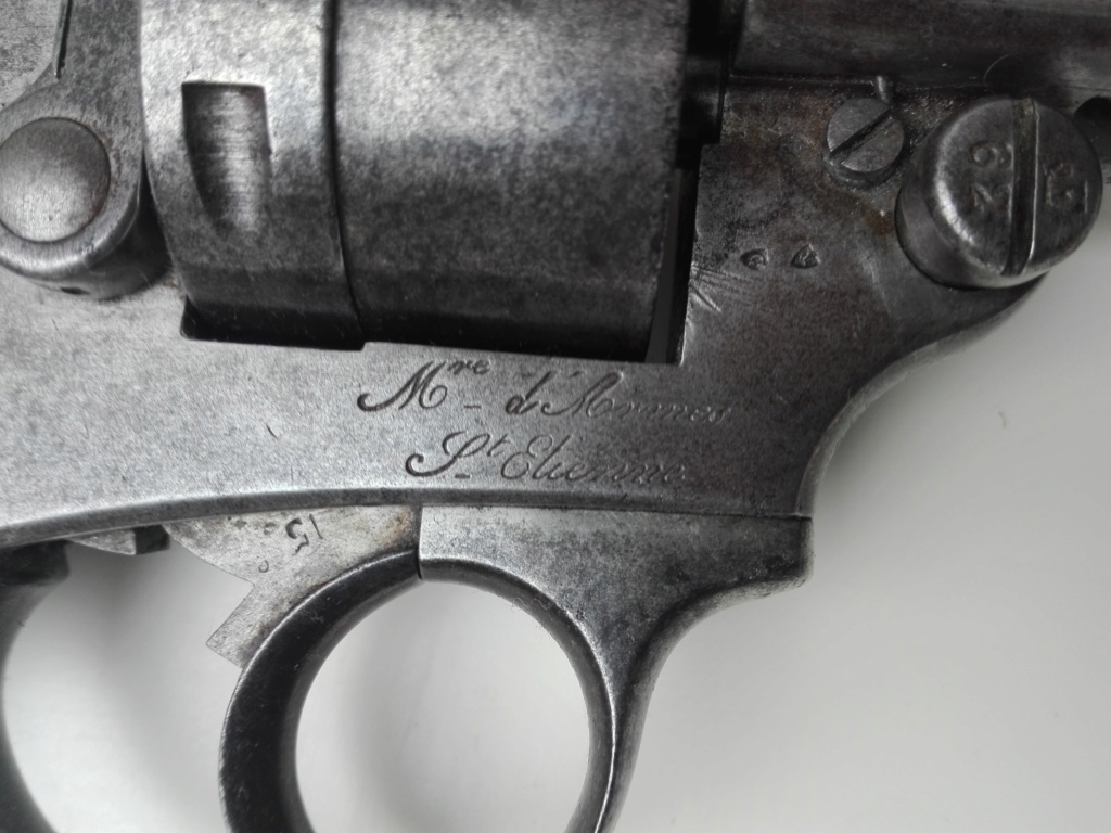 Un revolver 1873 Img_2016