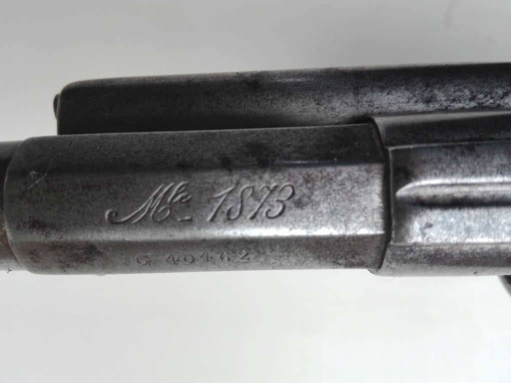Un revolver 1873 Img_2018