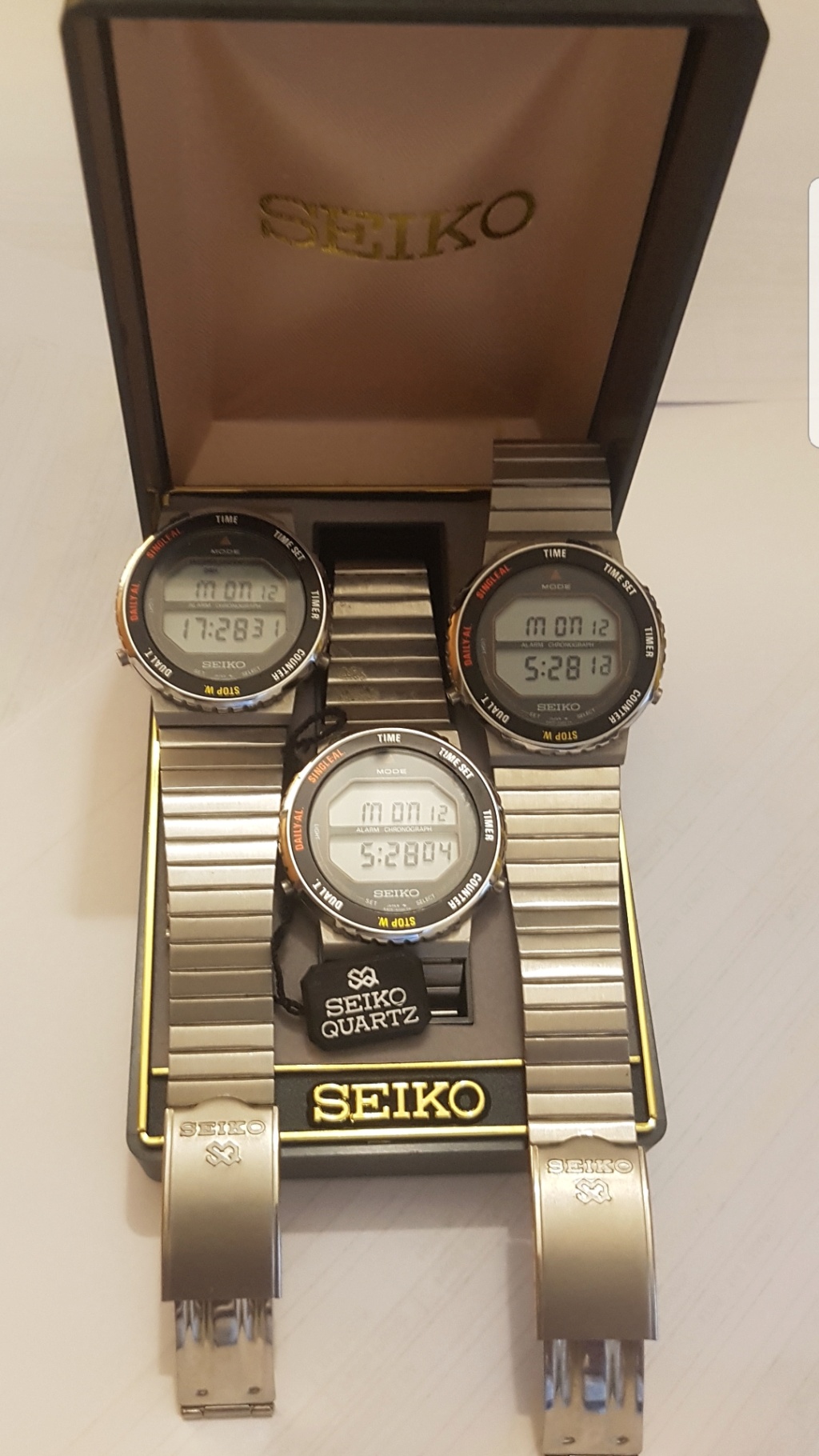 Seiko A829-6000 Screen95