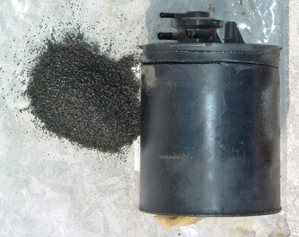 charbon de bois canister 03-e1410