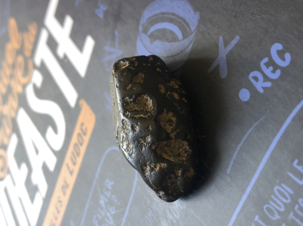 Vrai météorite ? F0d1f810