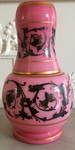 Vase rose fushia application or & argent à identifier SVP Napoléon III ? H0820-11