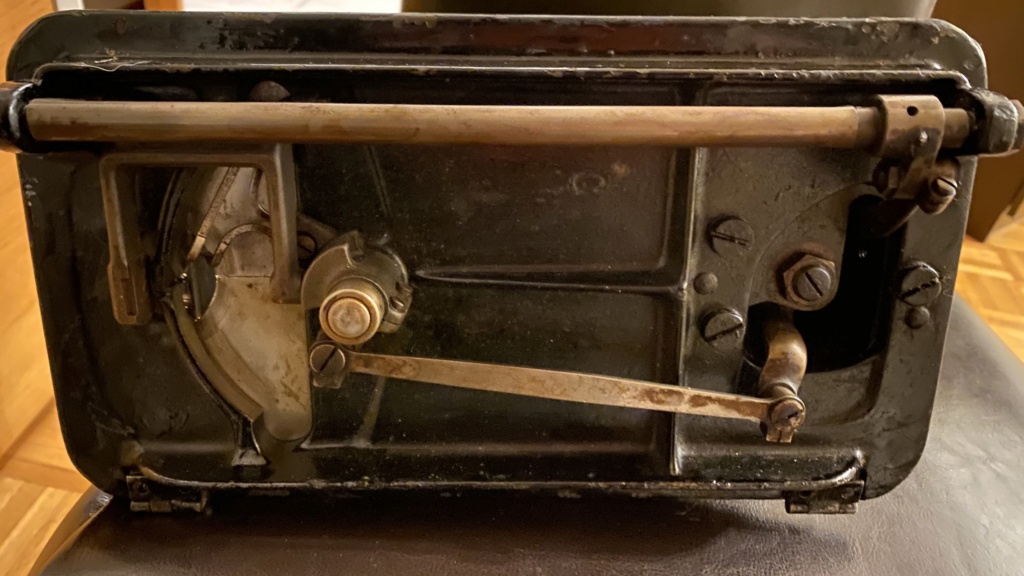 Identification Machine Singer 1894 Img_8514