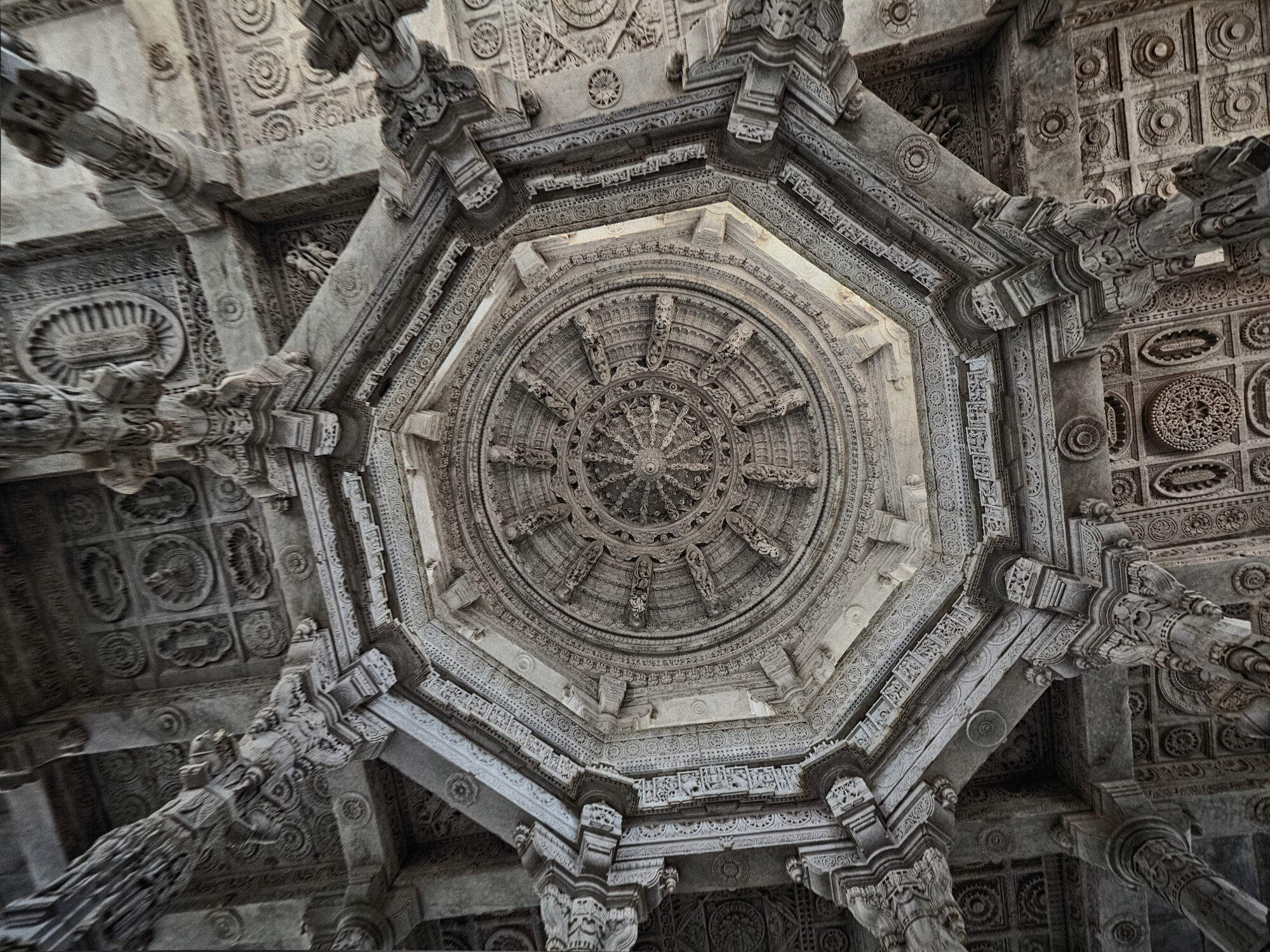 [Architecture_et_Graphisme]  ☞ Temple de Ranakpur 004_pb11