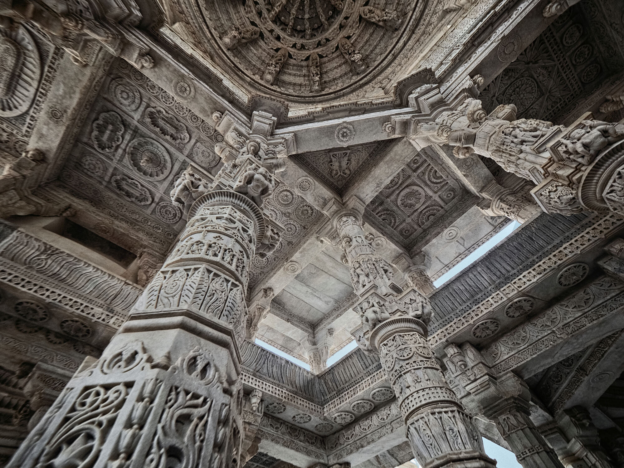 [Architecture_et_Graphisme]  ☞ Temple de Ranakpur 025_pb10
