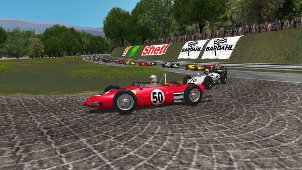 gtr2 vs gtr 2e