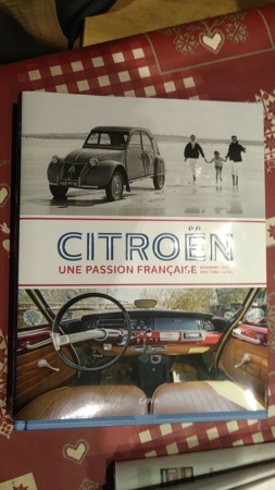 livre : CITROËN une passion française Img_2028