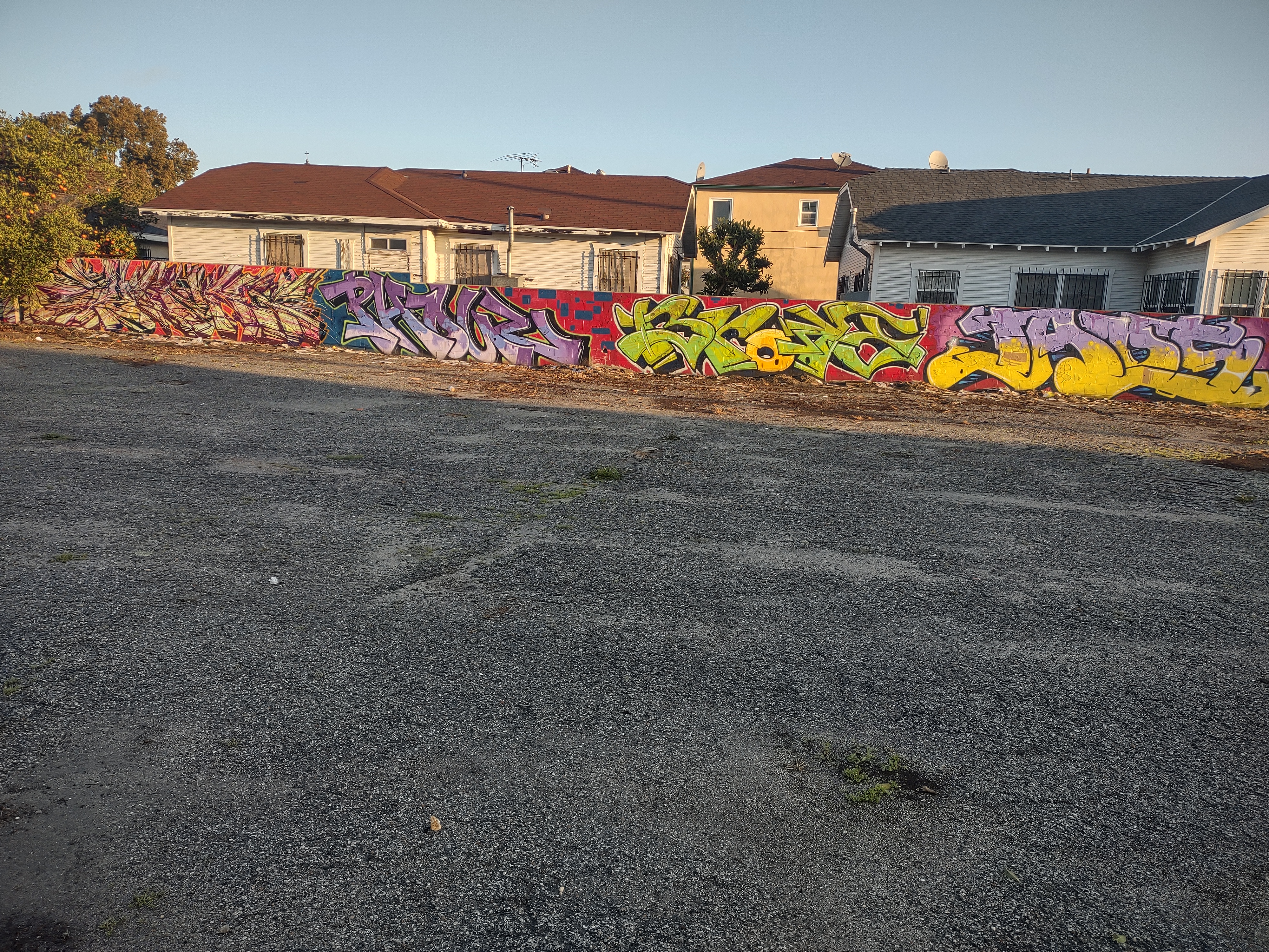 Compton c.a. ( graffiti murals ) Img_1625