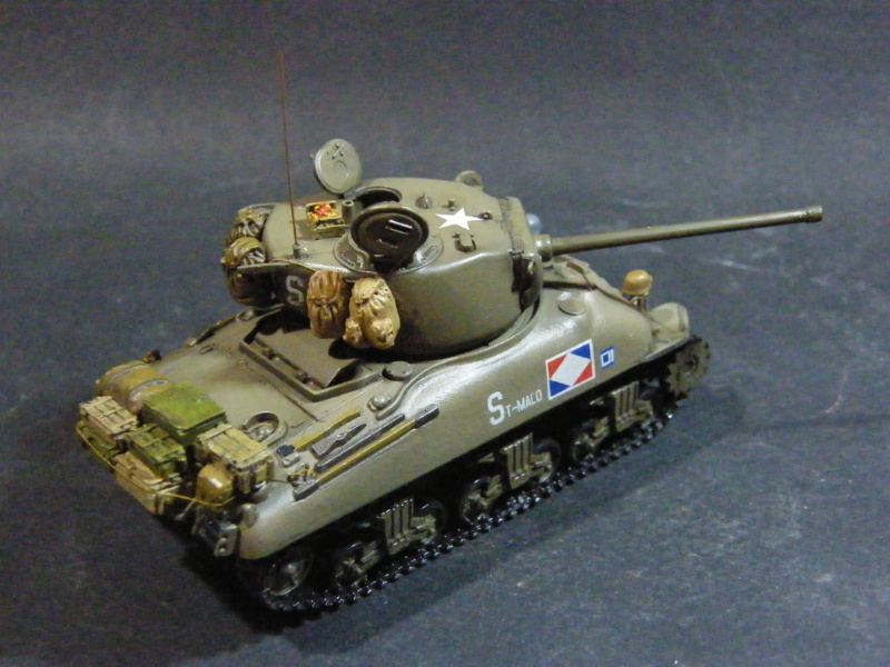 Sherman M4a1 76W St MALO - 2ème Cuirassier - Avril 1945 -Terminé Dscf2011