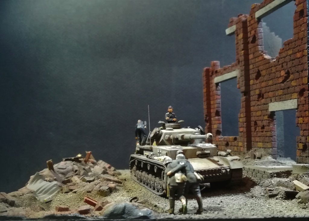Octobre 1942 - Panzer IV ausf F2 à Stalingrad - Terminé - Page 3 Img_2159