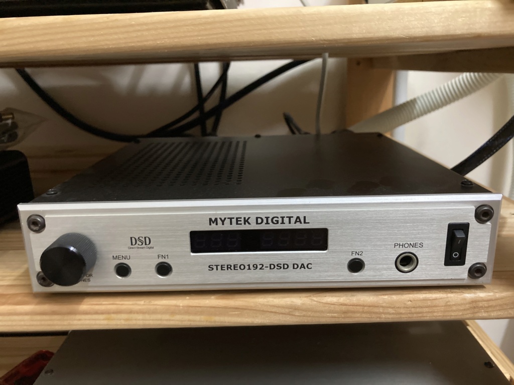 Mytek Stereo192-DSD DAC (sold) D62e1e10