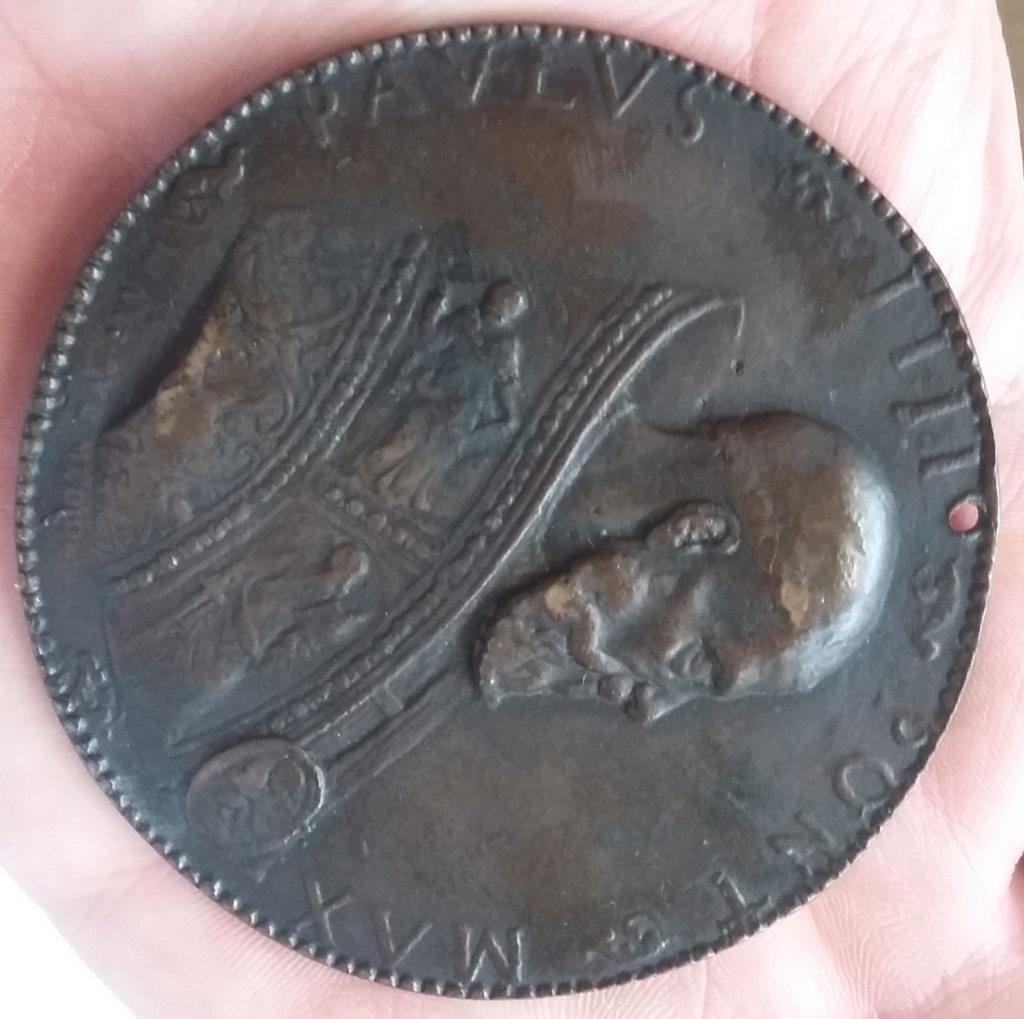 Médaille bronze carrée très ancienne 20190515