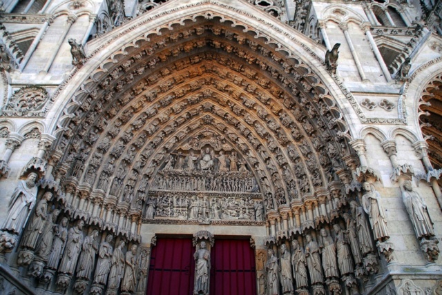 Catedral de Amiens [Francia] D54f9211