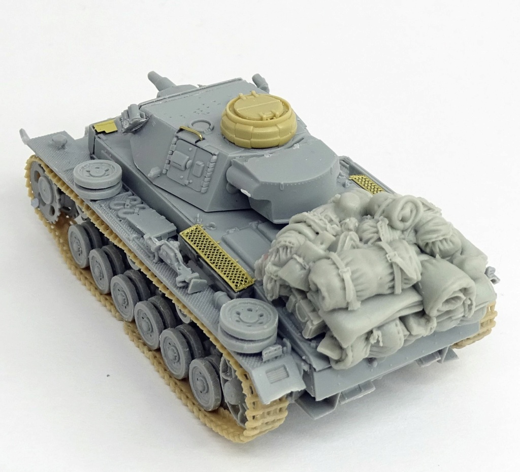 Panzer III N DAK.Dragon Dsc01434