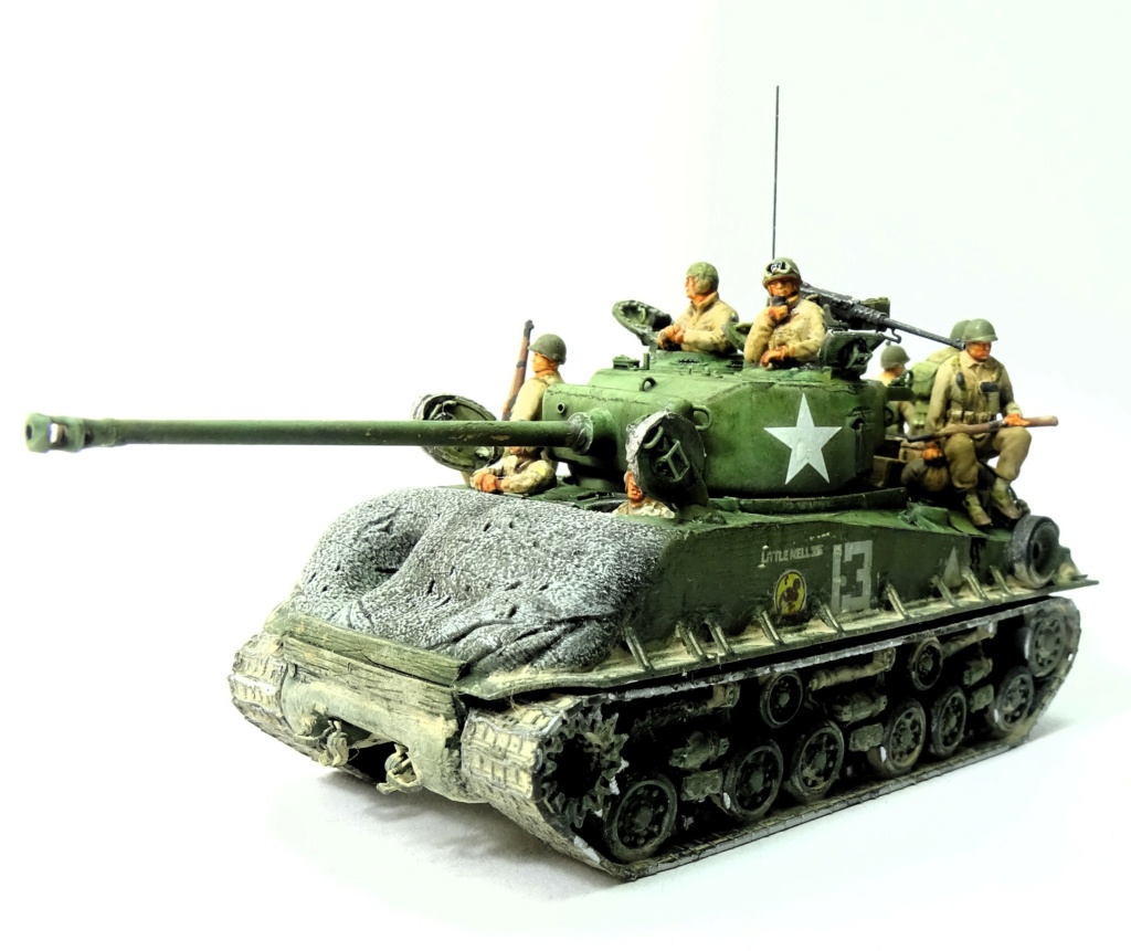 Sherman M4A3E8. Triumph Model Dsc05712