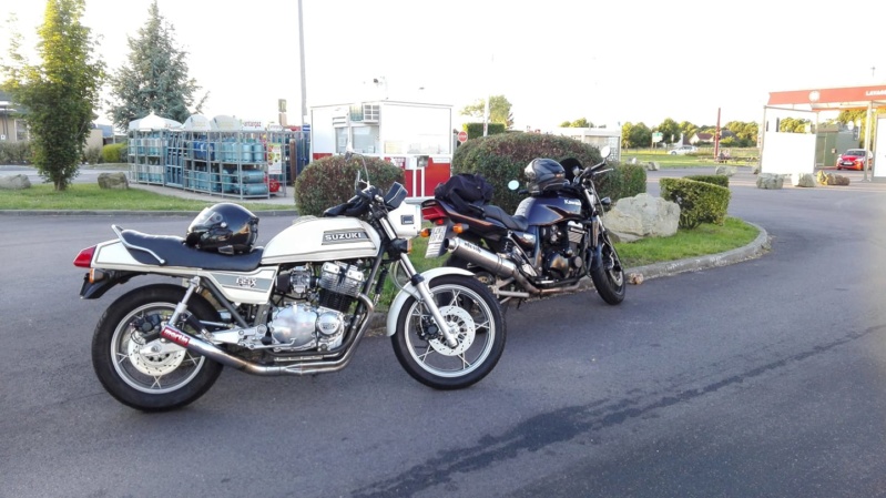 Mon GSX 1100 , époque Mittérand - Page 13 36031310