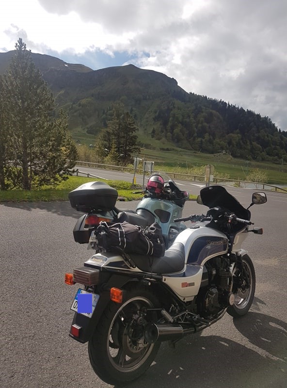 Motos des Membres du Forum - Page 24 61509611