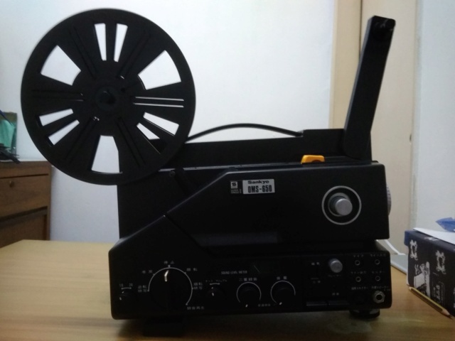 Vintage Sankyo Sound OMS-650 Film Projector Img_2075
