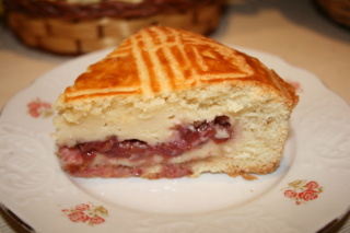 Баскский пирог с вишней и заварным кремом Aa_a__10