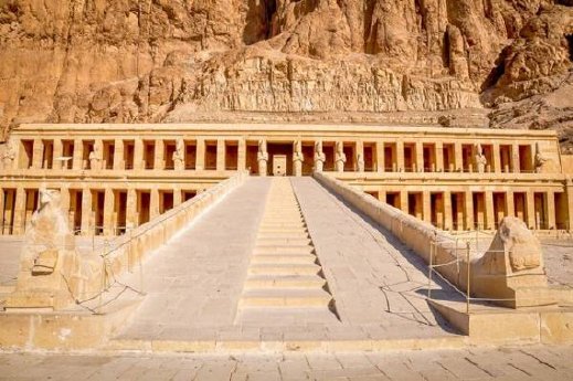 مقابر وادي الملوك بمصر Arab3510