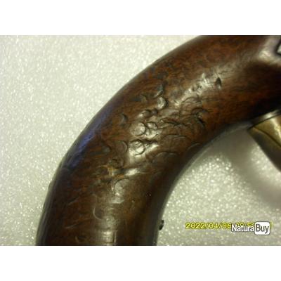 Traces sur crosse de pistolet 1822 t bis 400f_012