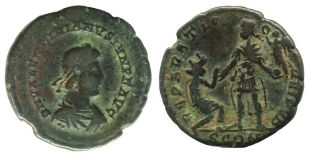 RIC 20 pour Valentinien II fort sympathique Plb110