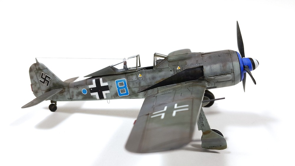 [Eduard] 1/72 - Focke-Wulf Fw 190 A-8 (fw190) 20240519