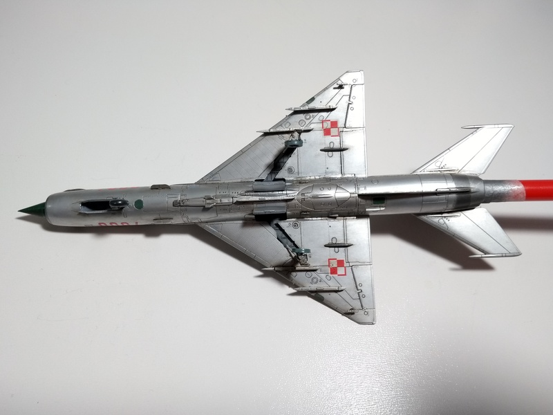 [Concours"L'Aviation Russe"]-Mig-21 MF - Eduard - 1/72 - Page 4 Img_2167