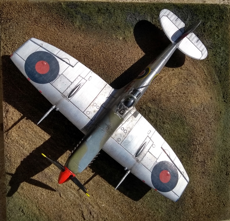 Spitfire Mk IXc Eduard 1/72 Img_2402