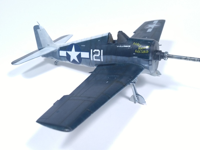 [Eduard] 1/72 - Grumman Hellcat F6F-3   - Page 2 Img_3051