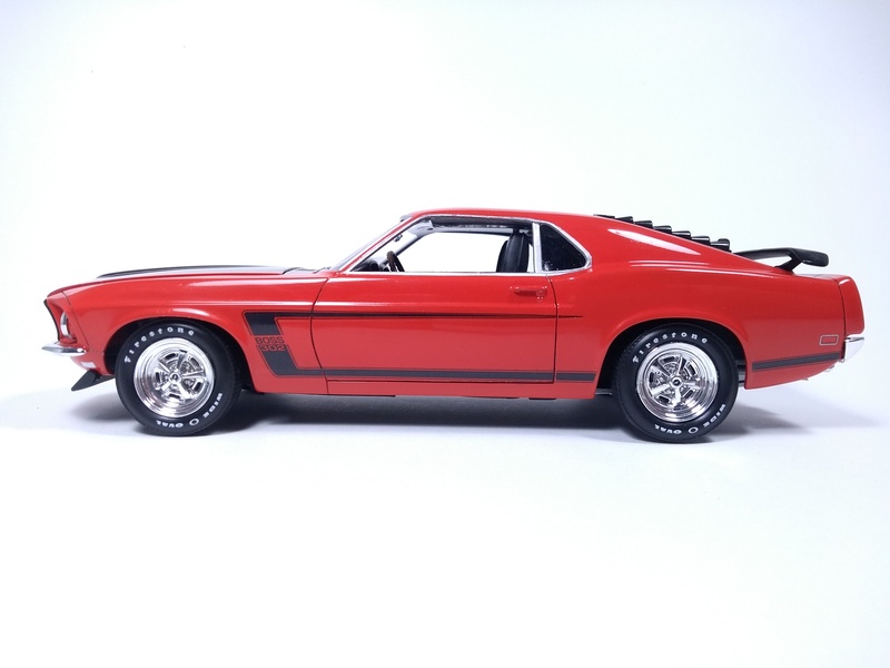 1969 Boss 302 Mustang Revell 1/25 Img_3365