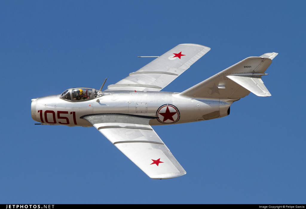 [Eduard] 1/72 - Mikoyan-Gourevitch MiG-15 bis  Mig-1513
