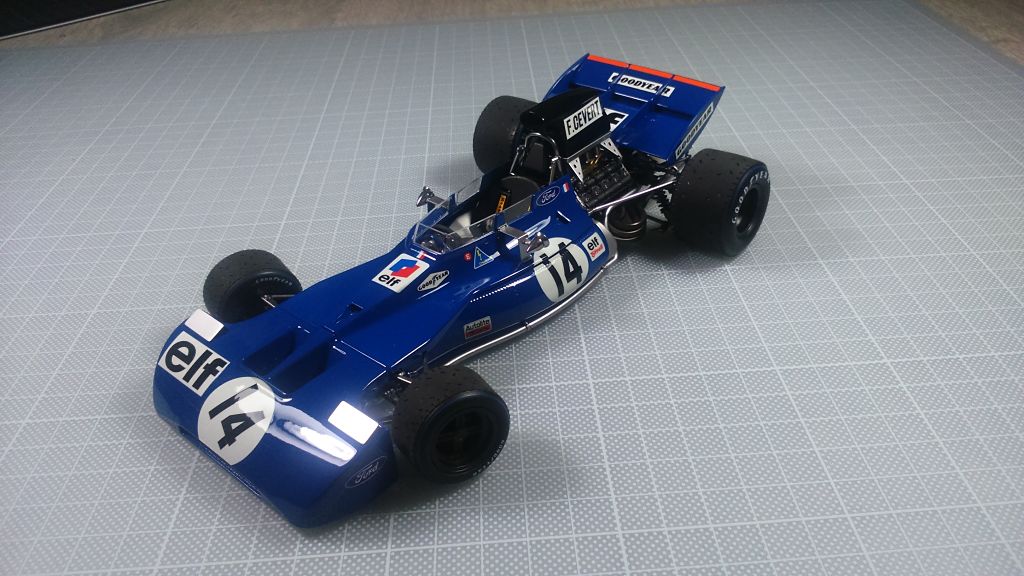 Tyrrell 002 - 1/20 - Ebbro Dsc_0010