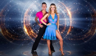 Todas las celebridades de Dancing With The Stars y sus parejas de baile Dwts-g11