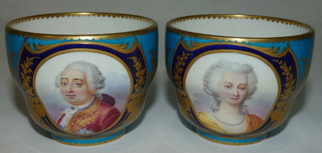 Représentations de Marie Antoinette sur vases, tasses et autres contenants Zzzz12