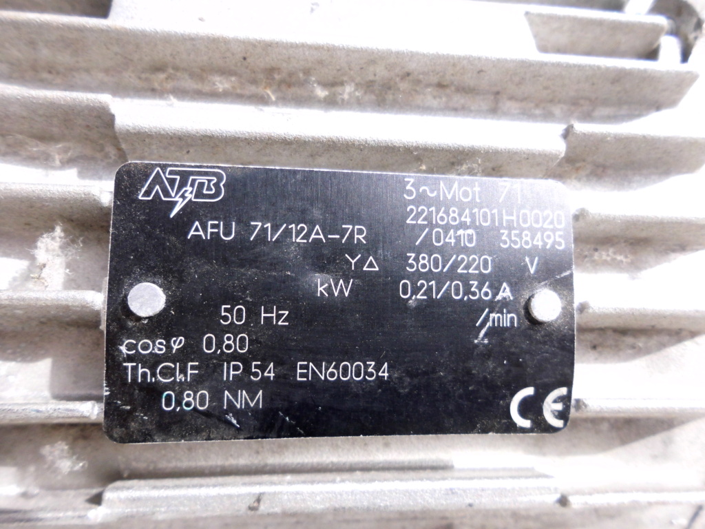 comment brancher et tester un moteur électrique Dsci0421